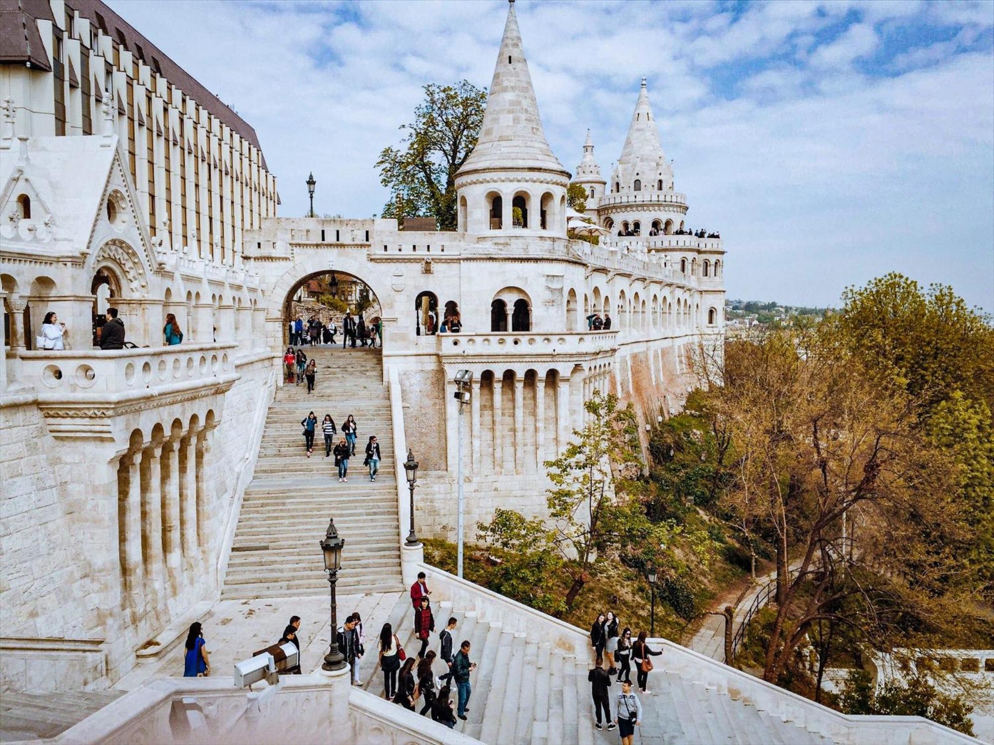Designer Boutique 2R Walk To Opera House & Basilica Lejlighed Budapest Eksteriør billede