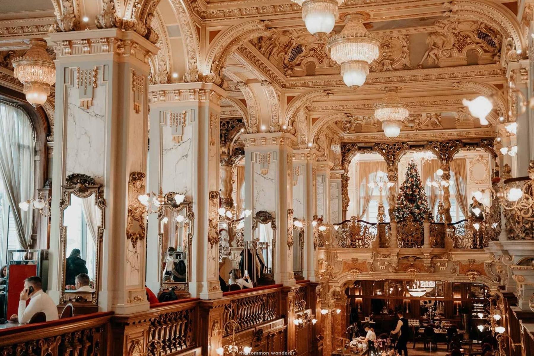 Designer Boutique 2R Walk To Opera House & Basilica Lejlighed Budapest Eksteriør billede
